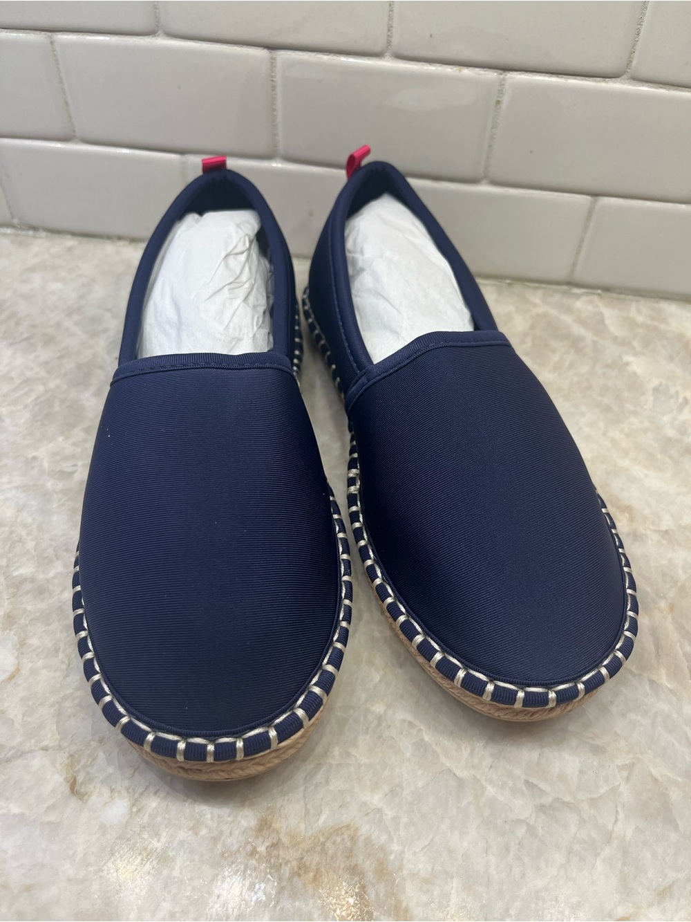 New Kids Lands End Water Shoes Size 4